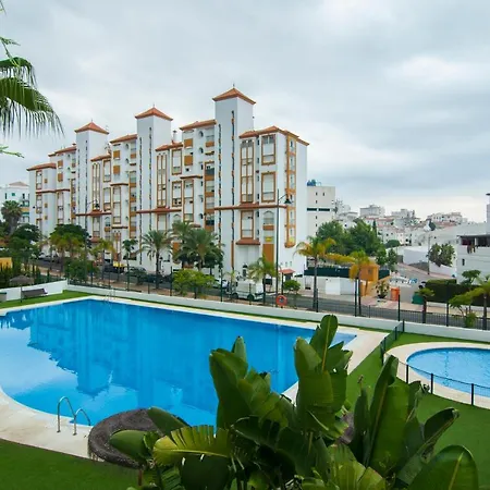 P Blanco Panoramic Views אסטפונה